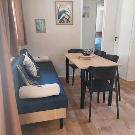 Campsite Les Lodges De Marie Mobile Home Neuf 6 Personnes - Porto-Vecchio